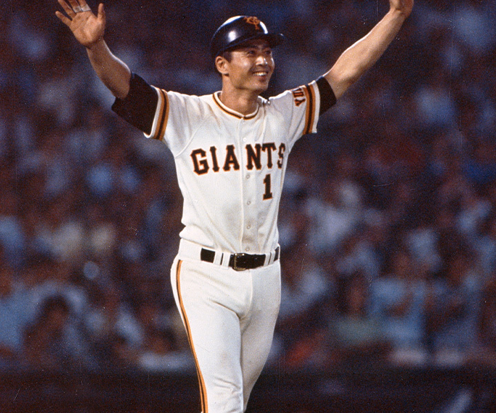 プロ野球 名場面プレイバック＞日本中が注視、熱狂したアーロン超えの756号