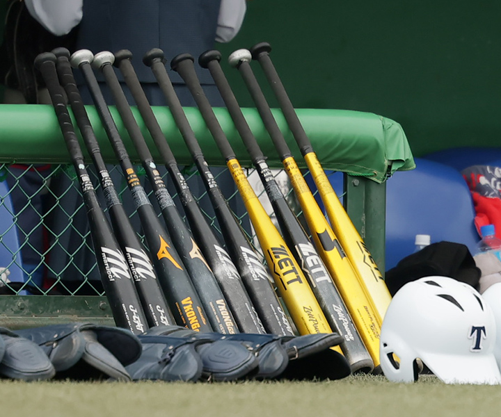 高校野球 バット 新基準 ゼットパワー 硬式金属バット 新基準 甲子園