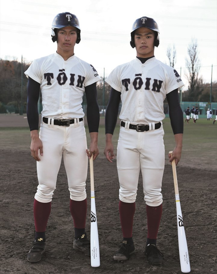 藤原恭大 大阪桐蔭高 外野手 根尾昂 大阪桐蔭高 内野手兼投手 3拍子 と 三刀流 を極める超高校級 野球 週刊ベースボールonline