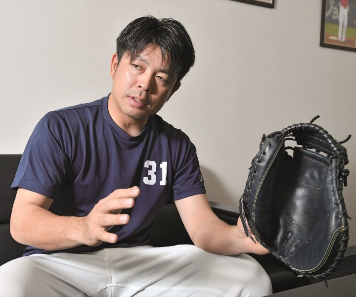 広島・石原慶幸捕手 「薄めでしっかり」の相反する条件を両立 | 野球