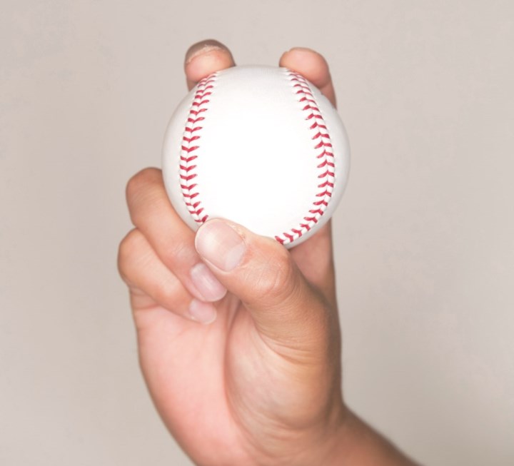現役投手たちのスライダーの握りと投げ方 野球コラム 週刊ベースボールonline
