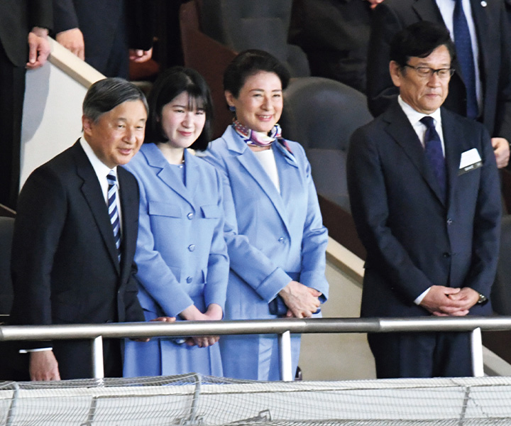 WBC2026】60年ぶりの天覧試合 天皇ご一家の前で鮮やかな逆転勝利