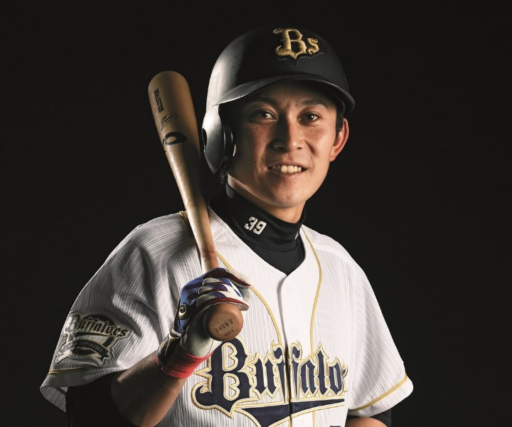 オリックス・西野真弘 先輩・田中広輔のバットを自らの感覚で