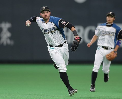 日本ハム レアード内野手・打棒爆発助っ人の隠れた魅力 | 野球コラム
