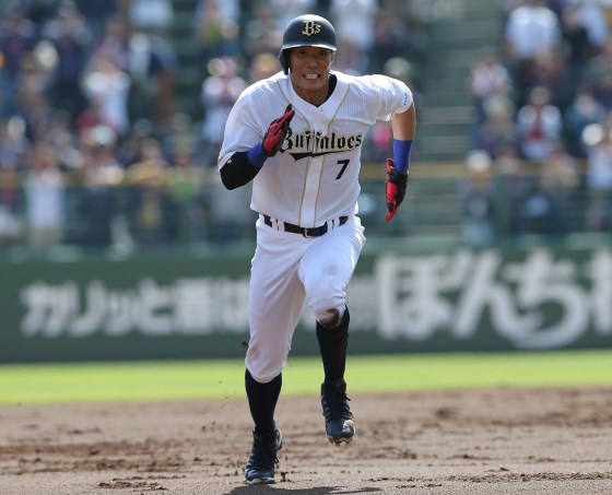 オリックス 糸井嘉男外野手・目標の“11月”へ、果敢にスチール | 野球 
