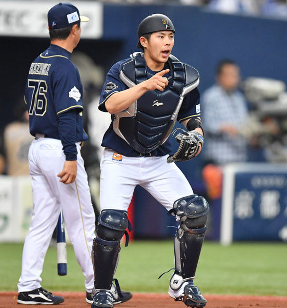 オリックス 若月健矢 打って守れる大型捕手へ 野球コラム 週刊ベースボールonline