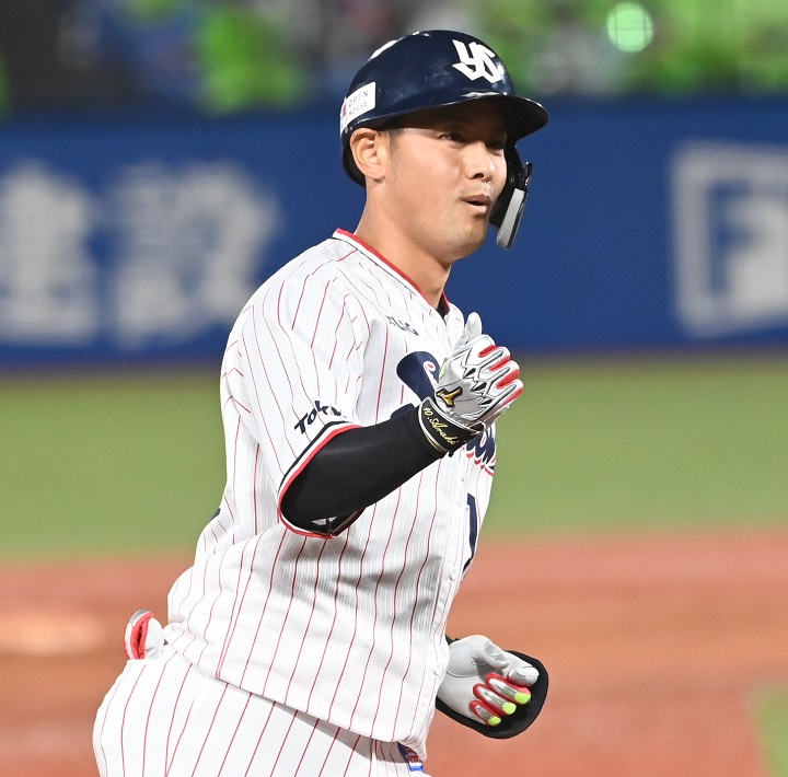 ヤクルト・荒木貴裕 代打で存在感を示せ／切り札は俺だ！ | 野球コラム 