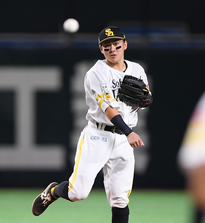 ソフトバンク・牧原大成 万能プレーヤーが魅せる胸熱な気迫プレー