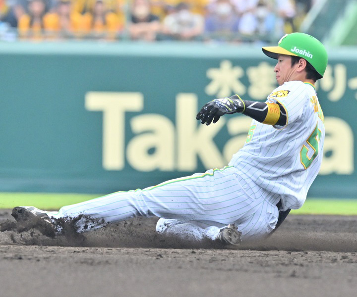 阪神・近本光司 プロ5年で4度目の盗塁王 「近本が走れば勝つ」を常識に