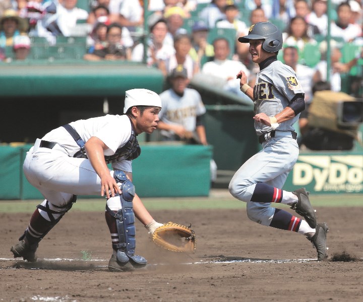 同一塁上に2人の走者 2人にタッチ後 2人とも離塁したため再度タッチした場合の処置は 野球コラム 週刊ベースボールonline