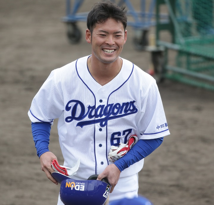 プロ支給品　実使用　近藤弘基　中日ドラゴンズ　ラグデリオン　外野手　コユニ 中日・近藤弘基外野手「ソロバンとピアノを習っていました」／習い事