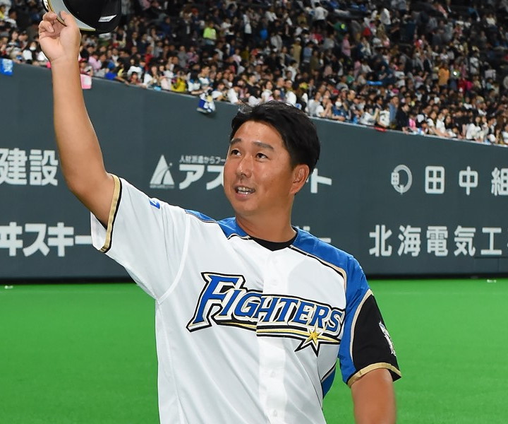 實松一成選手 直筆サインボール ジャイアンツ シーズンシート オーナー