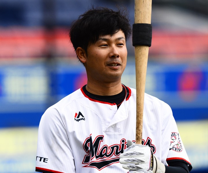 千葉ロッテ　高濱卓也　実使用ヘルメット 千葉ロッテマリーンズ 高濱卓也 実使用ヘルメット - メルカリ