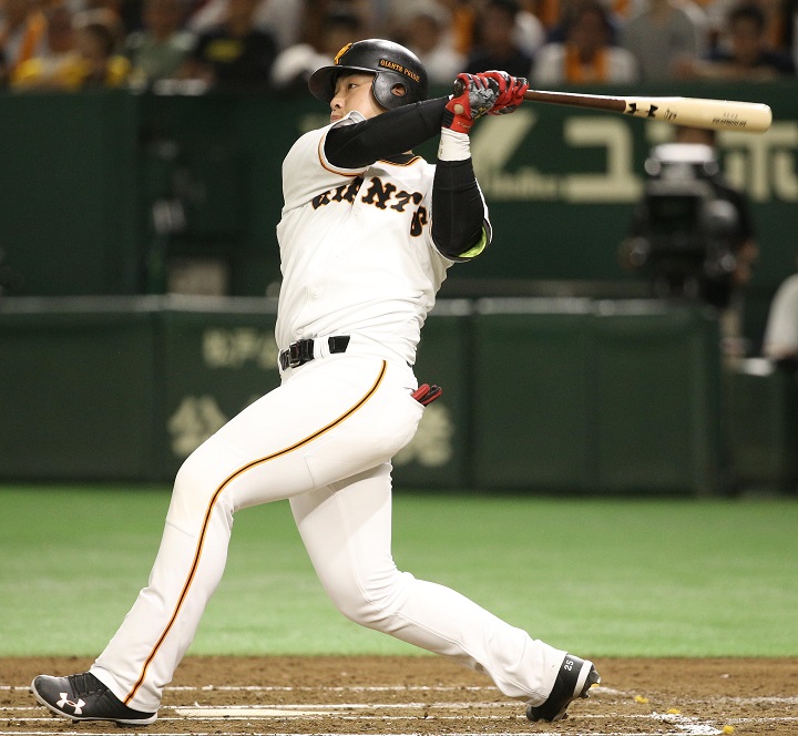 岡本和真100本塁打記念オーセンティックバット - 野球