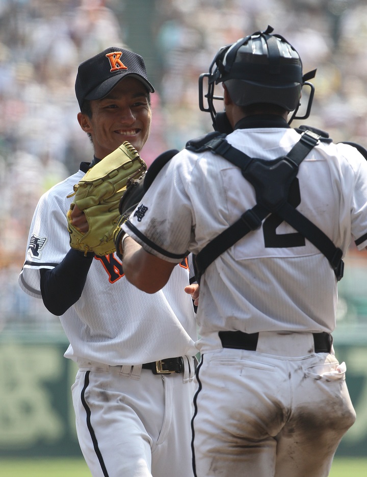 興南が逆転勝利で沖縄県勢の夏初優勝に王手！／夏の甲子園名勝負 | 野球コラム - 週刊ベースボールONLINE