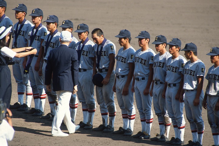 東北勢の悲願ならず 仙台育英が延長10回に力尽く 夏の甲子園名勝負 野球情報 週刊ベースボールonline