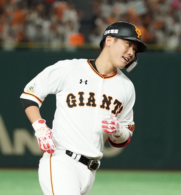 昨季は 不動の二番 巨人 坂本勇人は今年何番を打つ 野球 週刊ベースボールonline