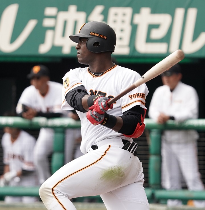 育成から支配下登録を勝ち取った外国人選手は 活躍したのは 野球コラム 週刊ベースボールonline