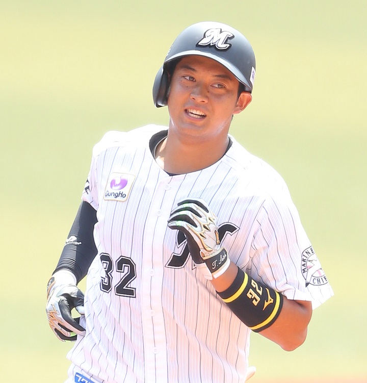 ロッテの 打てる捕手 佐藤都志也 他球団から 阿部慎之助2世 の声も 野球コラム 週刊ベースボールonline