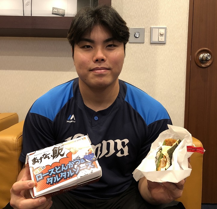 平良海馬らをイメージした全5種類 巻けない ほどボリューミーな勝負飯 まけない飯 を販売開始 野球コラム 週刊ベースボールonline