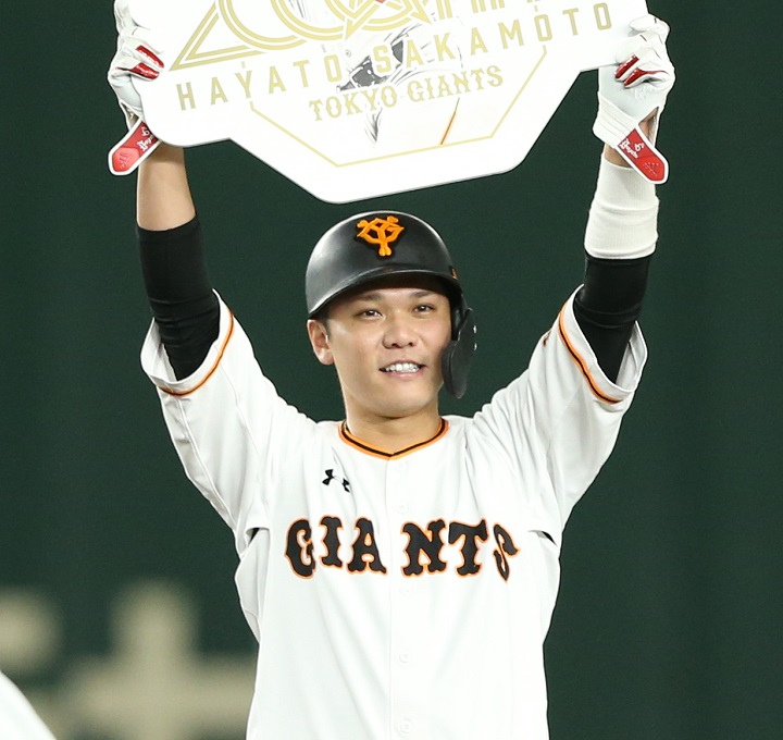 悔しさを胸に目標は常に日本一！巨人・坂本勇人／チームリーダーの1年