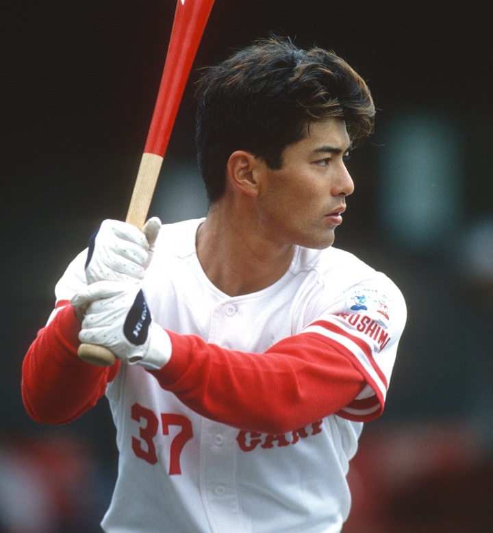 背番号物語 広島 37 緒方から松山を経て野間へ受け継がれたのは平成の出世ナンバー 野球コラム 週刊ベースボールonline