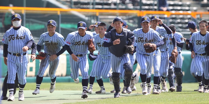 決勝を前にチームを離れる東海大相模コーチが行った“最後の仕事”／センバツ2021 | 野球コラム - 週刊ベースボールONLINE