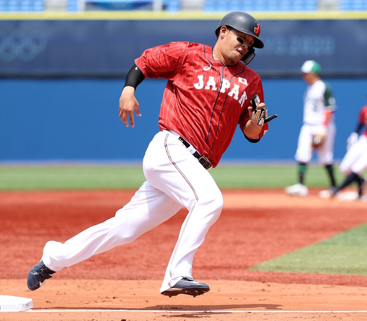 山田哲人 坂本勇人がアーチで共演 逆転で2連勝の日本がグループステージa組を首位通過 野球コラム 週刊ベースボールonline