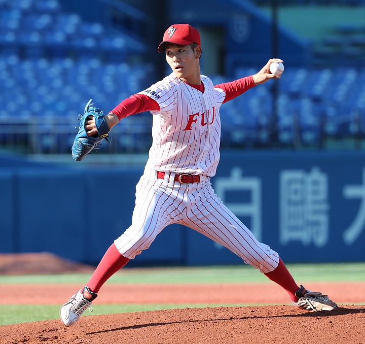 ドラフト 富士大 鈴木翔天 リーグ史上初の完全試合で脚光を浴びた左腕 野球コラム 週刊ベースボールonline