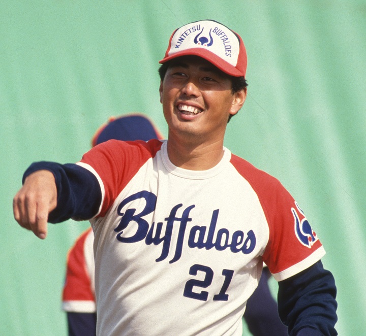 監督と衝突してトレードされた吉井理人は、なぜ野村ヤクルトで先発