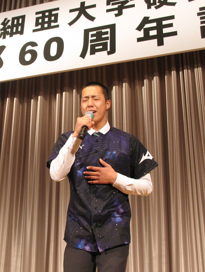 進路は歌手 亜大 小山翔吾 人の心に響く歌を歌っていきたい 野球コラム 週刊ベースボールonline