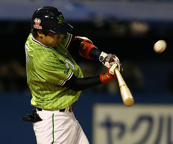本塁打ビデオ判定“ 黒星第1号”は中日・和田一浩【2010年5月1日