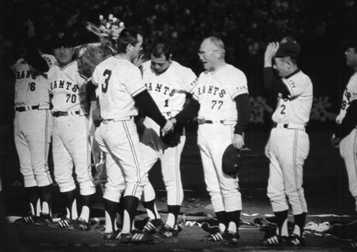 第33回 読売巨人軍 Vs 長嶋茂雄 対決 で振り返るプロ野球史 野球コラム 週刊ベースボールonline